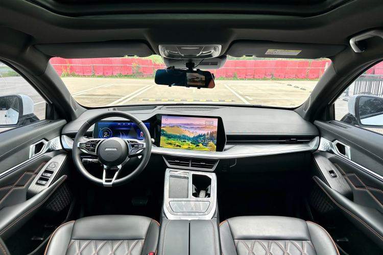 Used Haval XY 2022 1.5T Smart Edition Interior 3