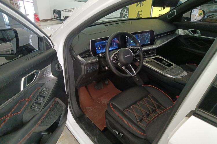 Used Haval XY 2022 1.5T Smart Edition Interior 3
