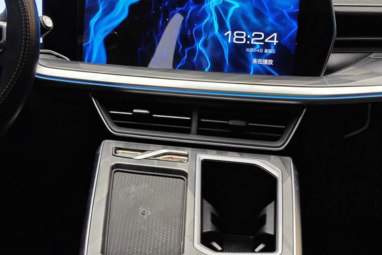 Used Haval XY 2022 1.5T Smart Edition Interior 4