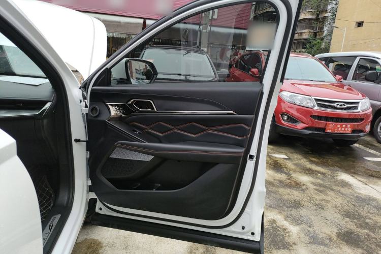 Used Haval XY 2022 2.0T ZhiZun Edition Interior 5
