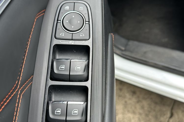 Used Haval XY 2022 1.5T ZhiZun Edition Interior 6