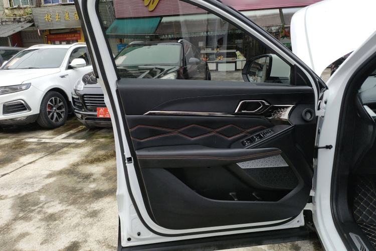 Used Haval XY 2022 2.0T ZhiZun Edition Interior 7
