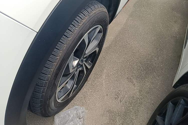 Used Haval XY 2022 1.5T Smart Edition Left Front Wheel Hub