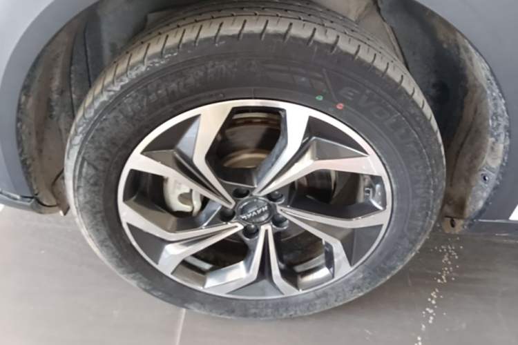 Used Haval XY 2022 1.5T Smart Enjoyment Edition DHT Left Front Wheel Hub