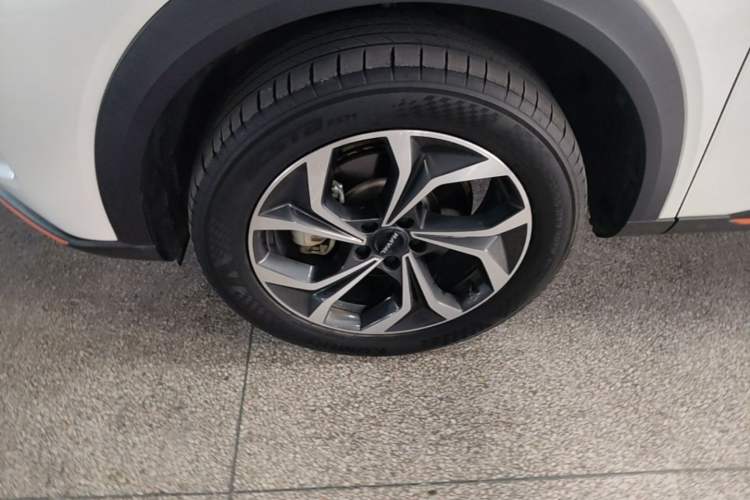 Used Haval XY 2022 1.5T ZhiZun Edition Left Front Wheel Hub