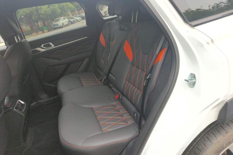 Used Haval XY 2022 1.5T Smart Enjoyment Edition DHT Left Rear Seat