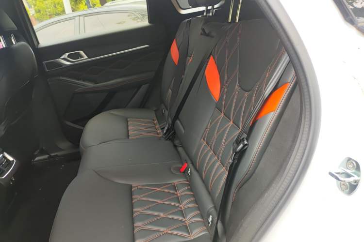 Used Haval XY 2022 1.5T Smart Enjoyment Edition DHT Left Rear Seat