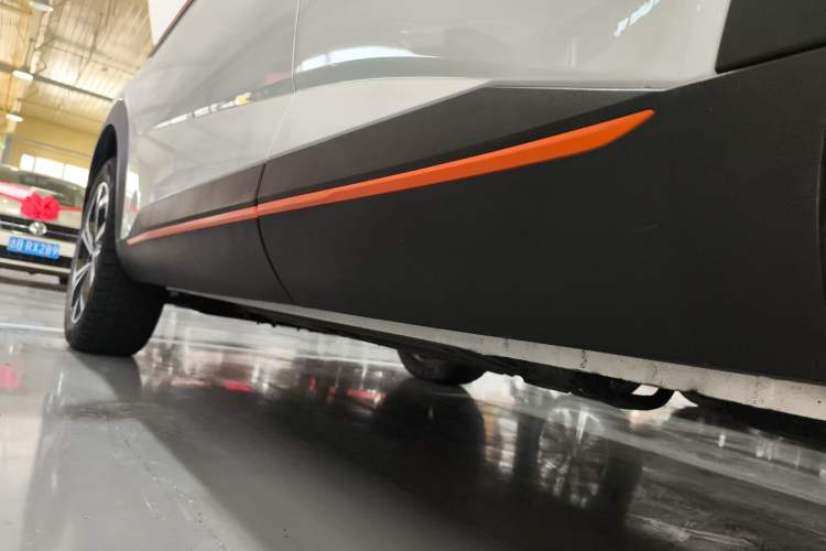 Used Haval XY 2022 1.5T Smart Edition Left Side Sill