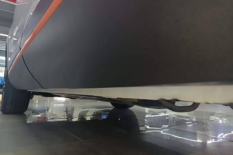 Used Haval XY 2022 1.5T ZhiZun Edition Left Side Sill