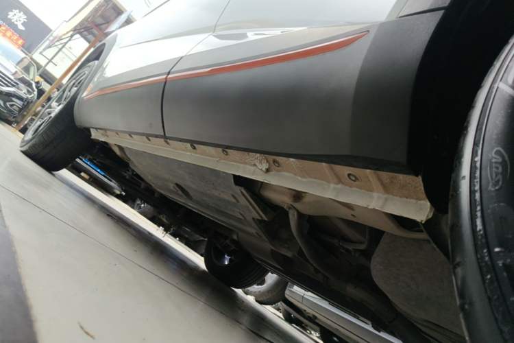 Used Haval XY 2022 1.5T Smart Edition Left Side Sill