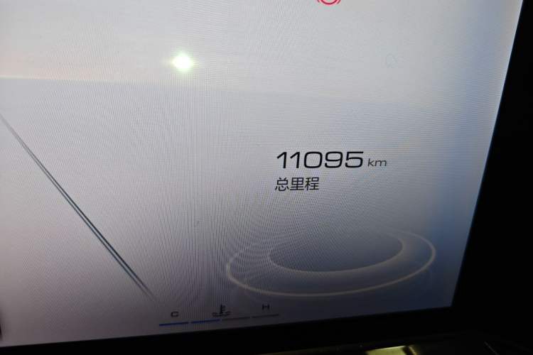 Used Haval XY 2022 1.5T Smart Edition Odometer Close Up