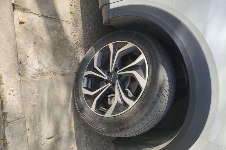 Used Haval XY 2022 1.5T Smart Edition Right Front Wheel Hub