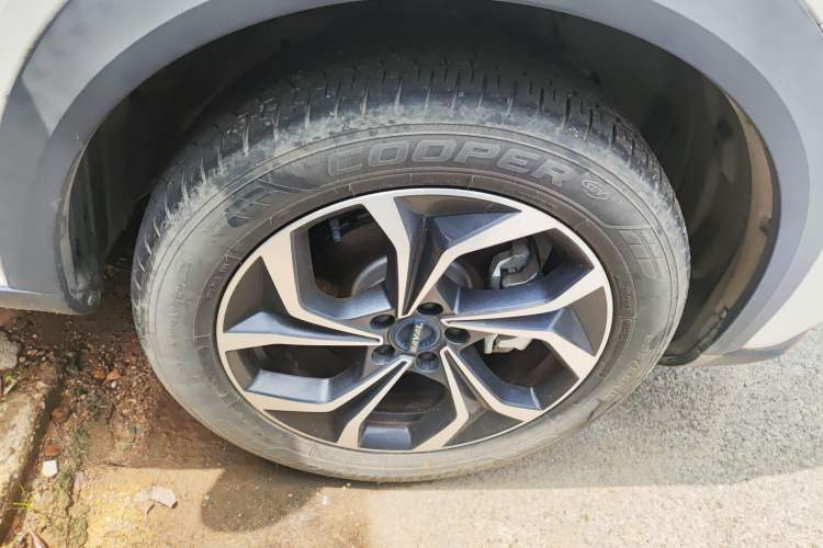 Used Haval XY 2022 1.5T Smart Enjoyment Edition DHT Right Front Wheel Hub