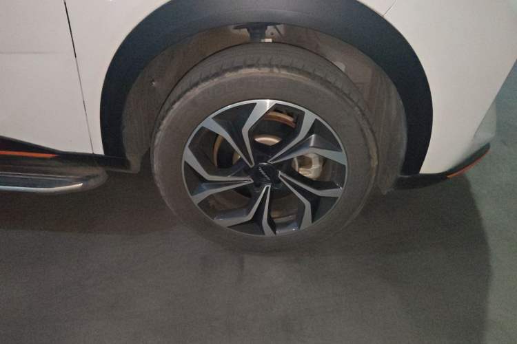 Used Haval XY 2022 1.5T Smart Edition Right Front Wheel Hub
