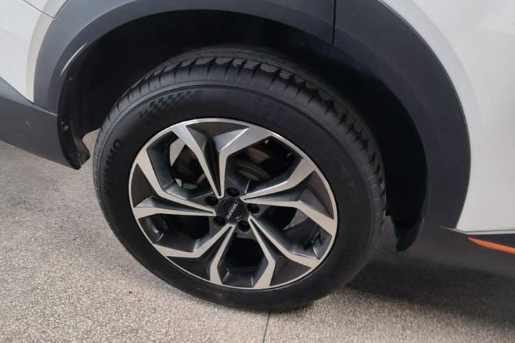 Used Haval XY 2022 1.5T ZhiZun Edition Right Rear Wheel Hub