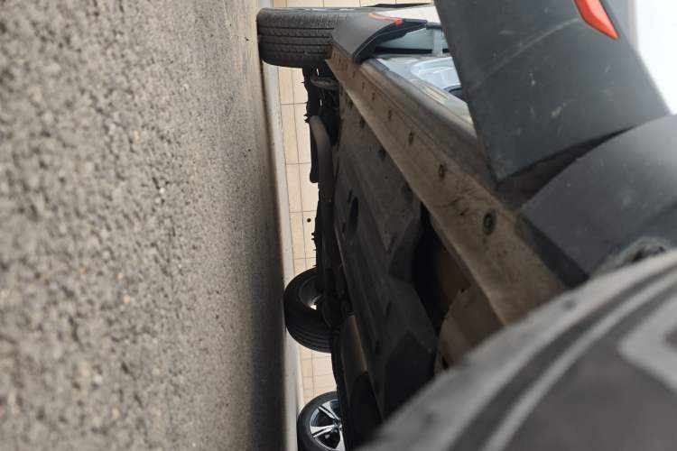 Used Haval XY 2022 1.5T Smart Edition Right Side Sill