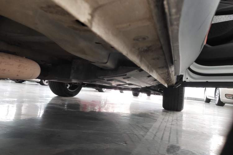 Used Haval XY 2022 1.5T ZhiZun Edition Right Side Sill