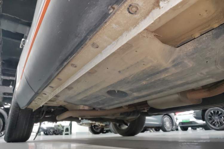 Used Haval XY 2022 1.5T Smart Edition Right Side Sill