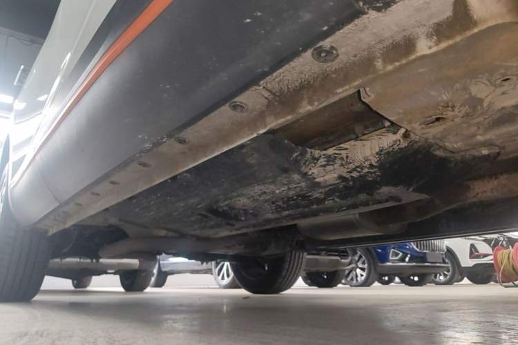 Used Haval XY 2022 1.5T ZhiZun Edition Right Side Sill