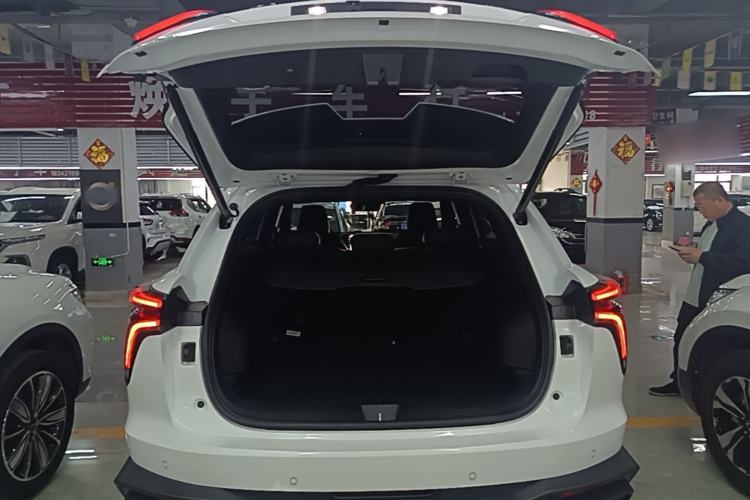 Used Haval XY 2022 1.5T ZhiZun Edition Trunk