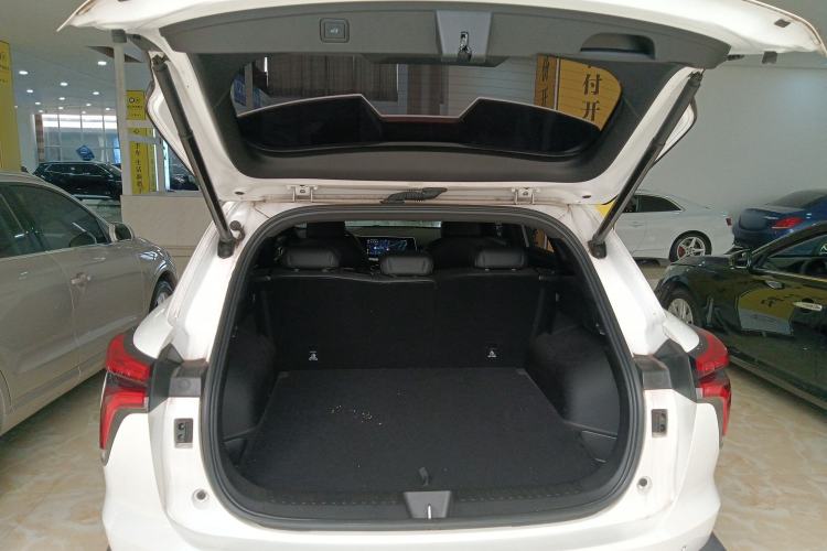 Used Haval XY 2022 1.5T Smart Edition Trunk