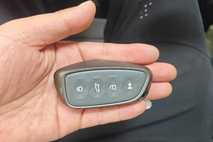 Used Haval XY 2022 1.5T Smart Leading Edition DHT Vehicle Key