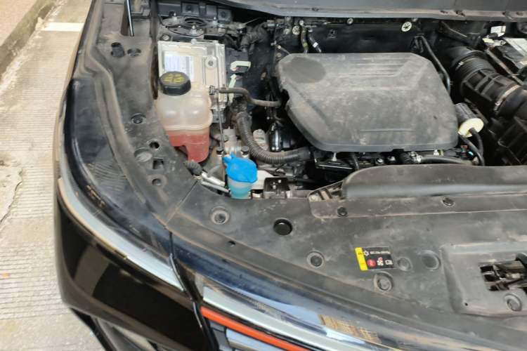 Used Haval XY 2023 1.5T Smart Edition Engine Bay Right