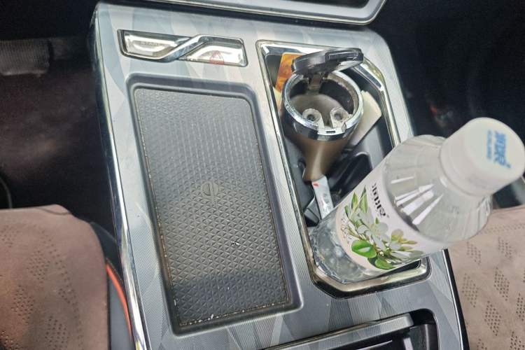 Used Haval XY 2023 1.5T Luxury Edition Gear Lever