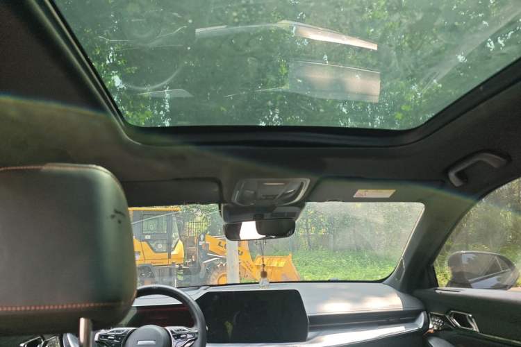 Used Haval XY 2023 1.5T Luxury Edition Headliner