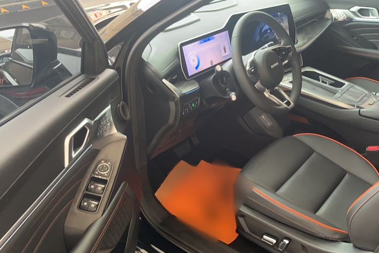Used Haval XY 2023 1.5T Smart Edition Interior 2