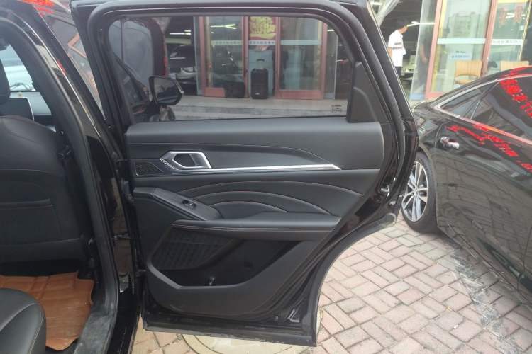 Used Haval XY 2023 1.5T Smart Edition Interior 6