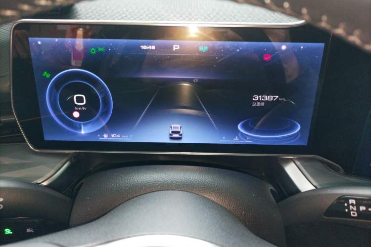 Used Haval XY 2023 1.5T Smart Edition Odometer Close Up