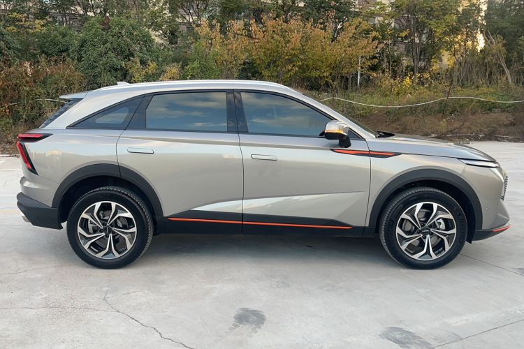 Used Haval XY 2023 2.0T ZhiZun All-Wheel Drive Edition Exterior 2