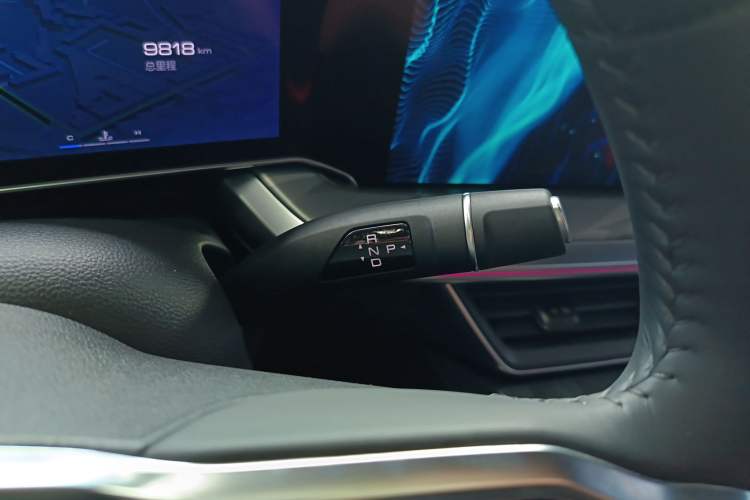Used Haval XY 2023 1.5T Smart Edition Gear Lever