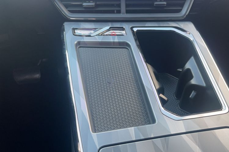 Used Haval XY 2023 2.0T ZhiZun All-Wheel Drive Edition Interior 2