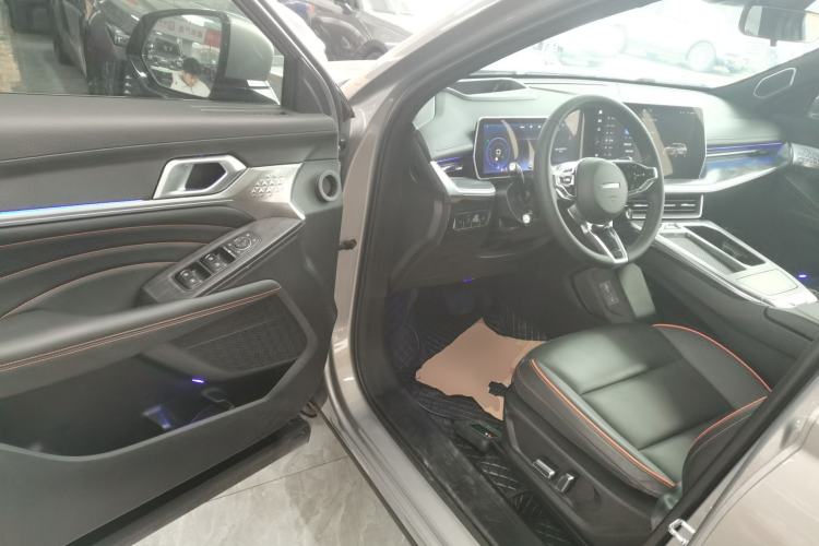 Used Haval XY 2023 2.0T Smart Enjoyment Version Interior 3