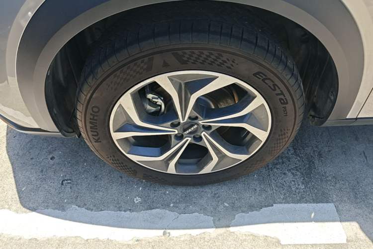 Used Haval XY 2023 1.5T Smart Edition Left Front Wheel Hub