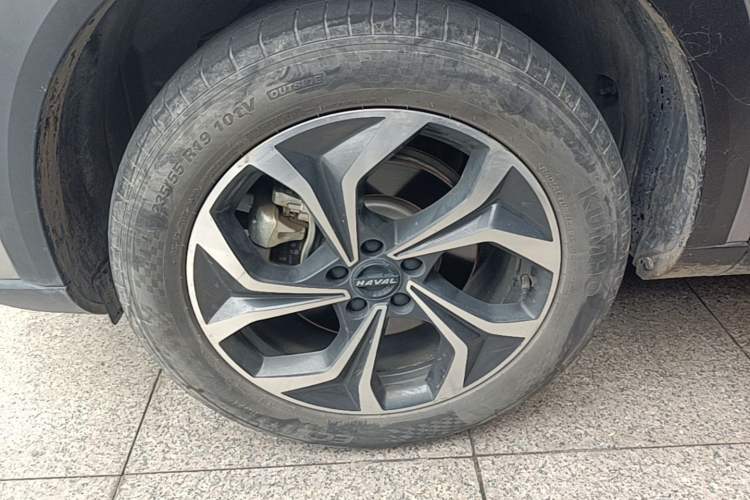 Used Haval XY 2023 1.5T Luxury Edition Left Front Wheel Hub