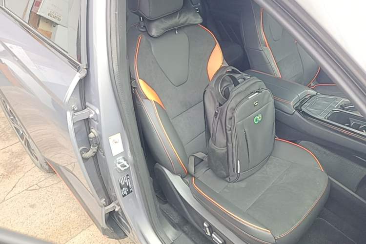 Used Haval XY 2023 1.5T Luxury Edition Right Front Seat