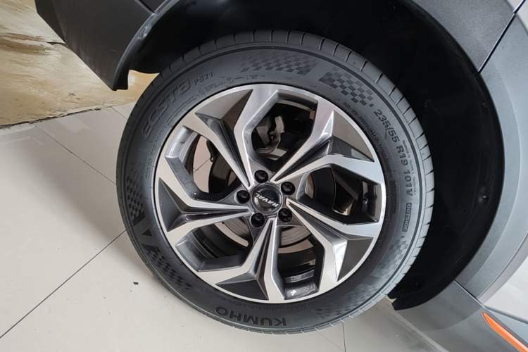 Used Haval XY 2023 1.5T Smart Edition Right Rear Wheel Hub