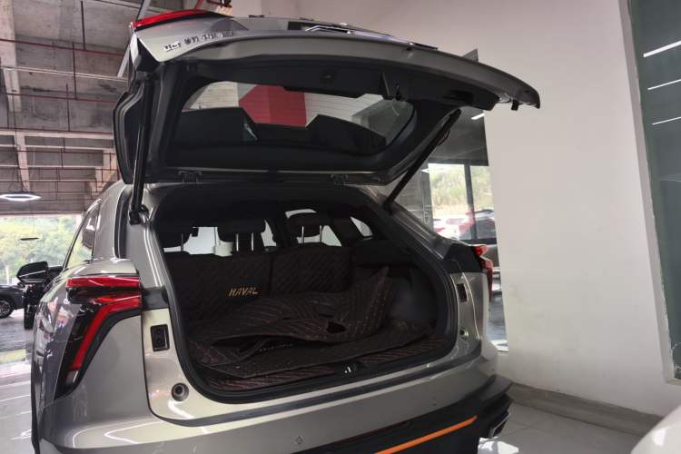 Used Haval XY 2023 1.5T Smart Edition Trunk