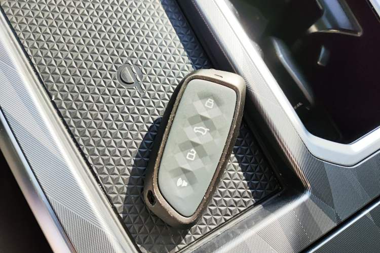 Used Haval XY 2023 1.5T Smart Enjoyment Version DHT Vehicle Key