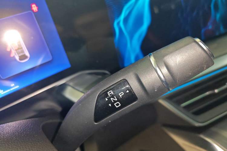 Used Haval XY 2023 1.5T Smart Edition Gear Lever