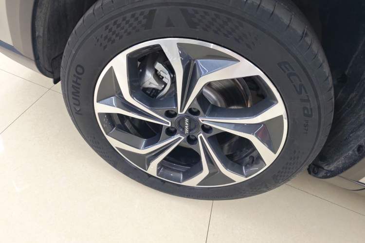 Used Haval XY 2023 1.5T Smart Edition Left Front Wheel Hub