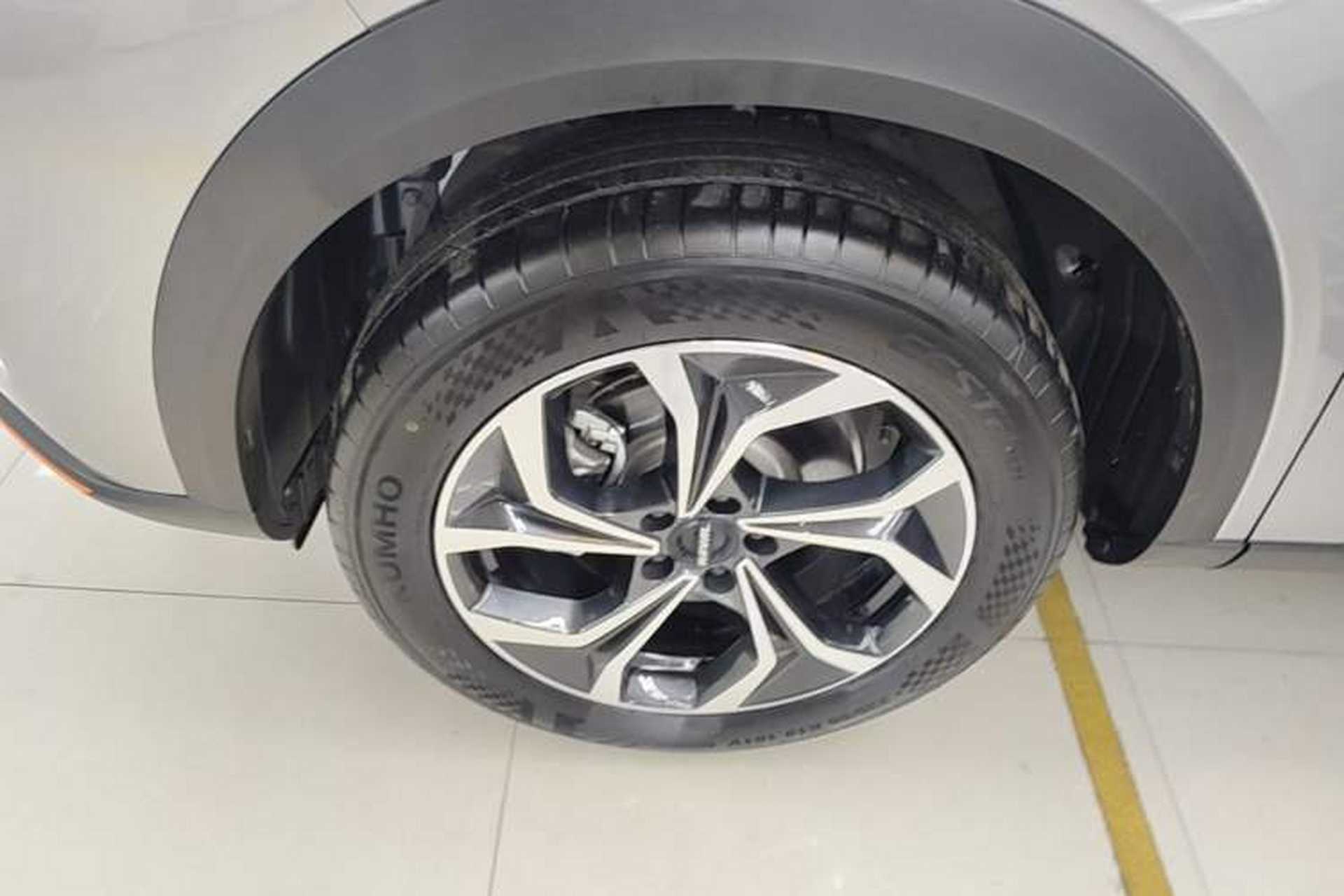 Used Haval XY 2023 1.5T Smart Edition Left Front Wheel Hub