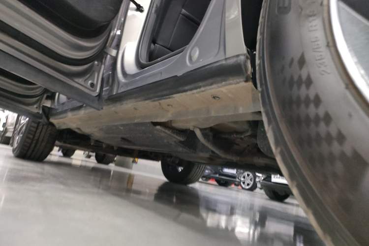 Used Haval XY 2023 1.5T Smart Edition Left Side Sill