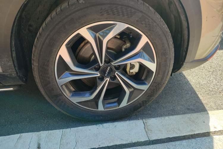 Used Haval XY 2023 2.0T Smart Enjoyment Version Right Front Wheel Hub