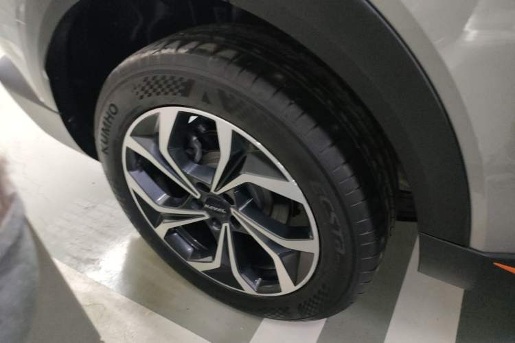 Used Haval XY 2023 1.5T Smart Edition Right Rear Wheel Hub