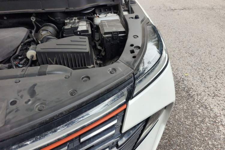 Used Haval XY 2023 1.5T Smart Edition Engine Bay Left