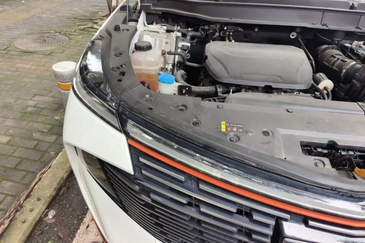 Used Haval XY 2023 1.5T Smart Edition Engine Bay Right